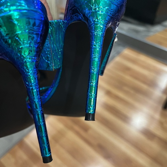 Liliana heels - Picture 10 of 12